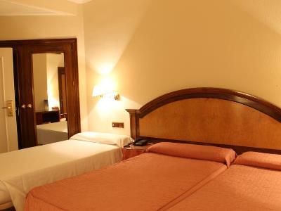 Hotel Monterrey 3*